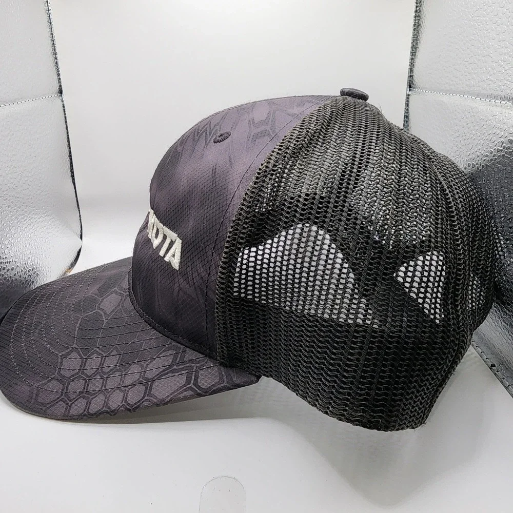 Minn Kota Richardson 112P‎ Trucker Hat Mens Black Camo Mesh Snapback Fishing Cap